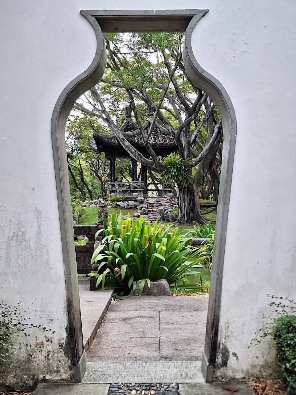 Chinese Garden - Image 1