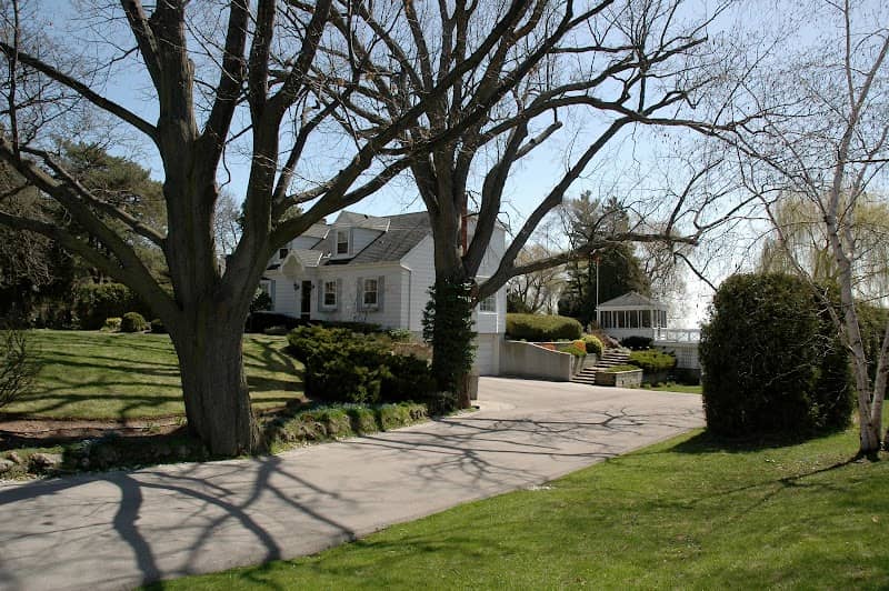 Bayshore Park - Image 2