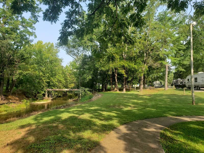 Veteran's Park - Image 1