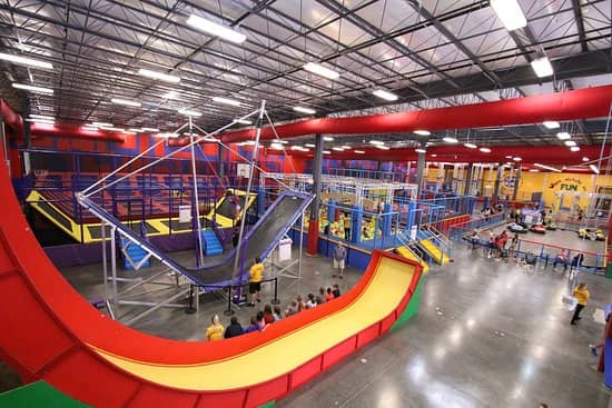 Planet Obstacle - Adventure Park - Image 1