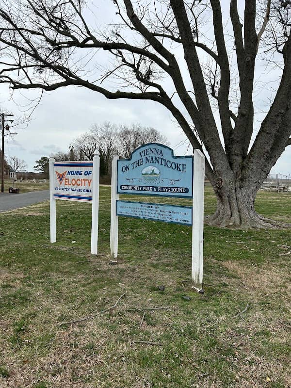 Vienna Community Park - Image 1
