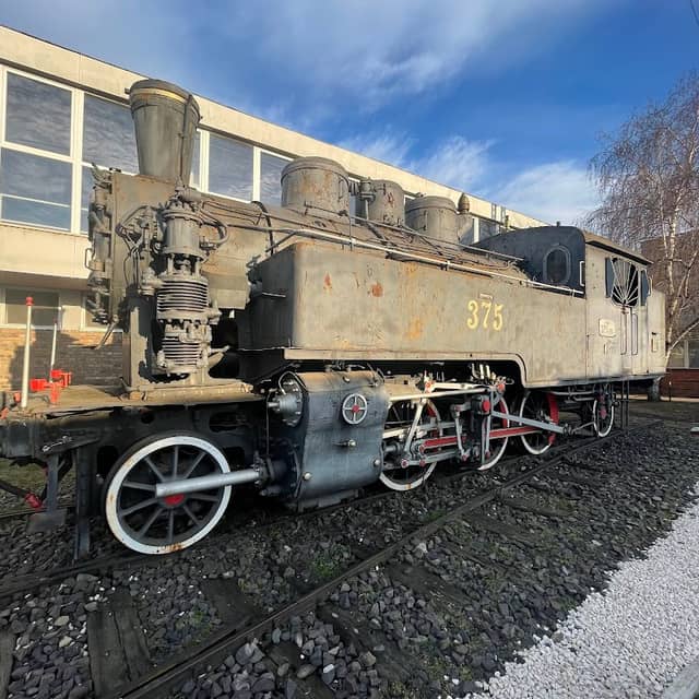 375-ös, 694 p.sz., "Kati" Gőzmozdony - Image 1