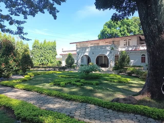 La Castilla - Image 3