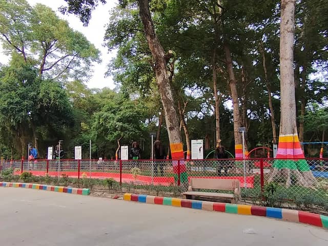 Shaheed Park - Image 1
