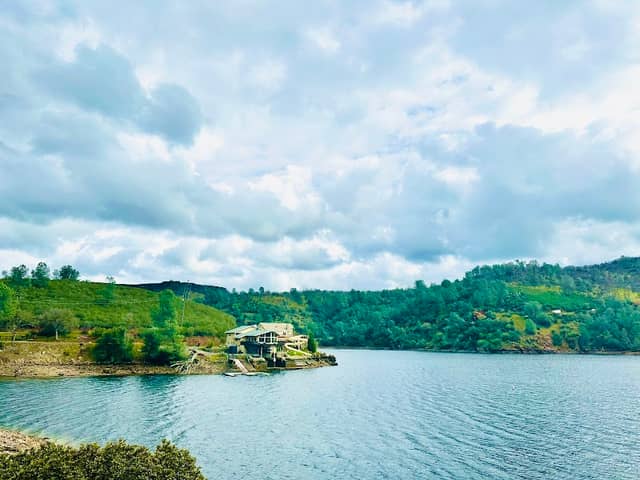 Lake Tulloch Viewpoint - Image 1