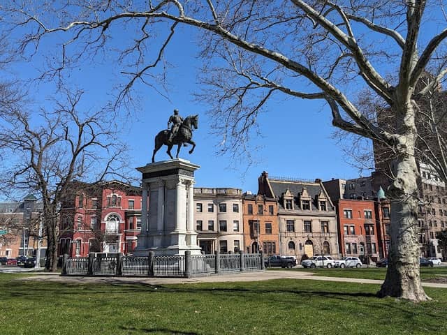 Lincoln Park - Image 1