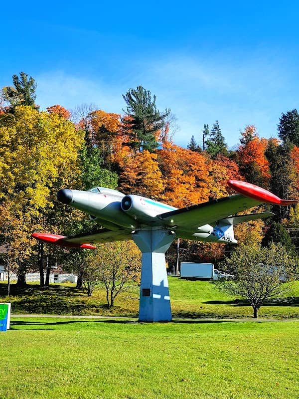 Haliburton Village Sign - Image 2
