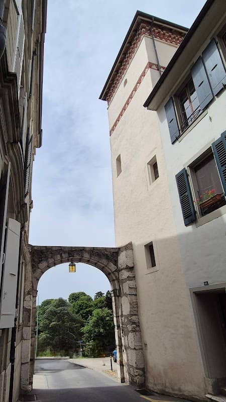 Porte Sainte Marie (remaniée au 18e siècle) - Image 2