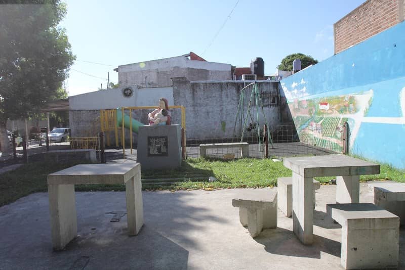 Patio de juegos de Las Madres - Image 1