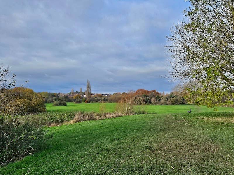 Lake View Park - Image 1