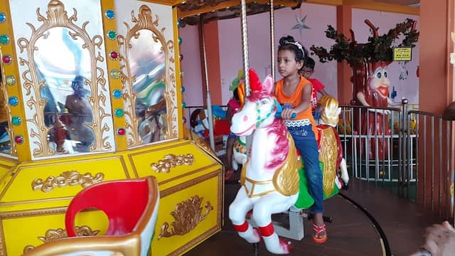 Kinro Childrens Park - Image 3