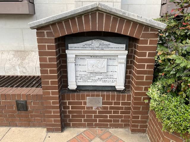 Titanic Musicians’ Memorial - Image 1