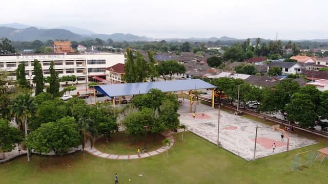 Pekan Nanas Public Park - Image 2