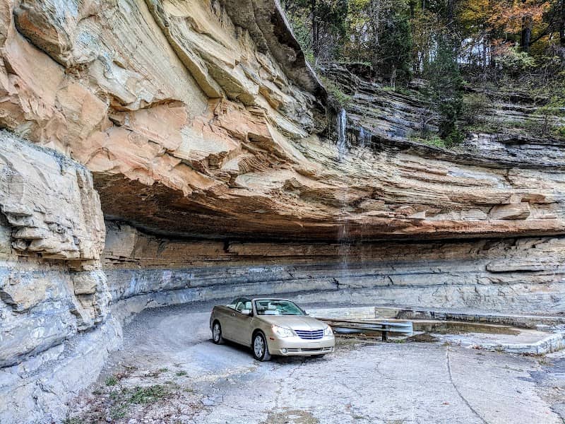 Hanging Rock - Image 2
