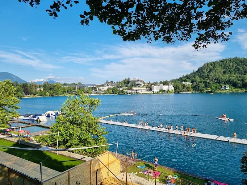 Bled drinking water - Image 2