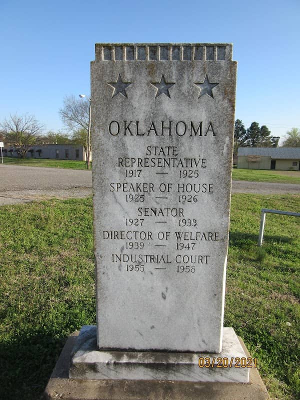 Jess Harper Memorial Park - Image 1