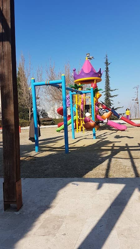 Park - Image 2