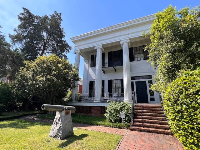 Cannonball House - Image 1