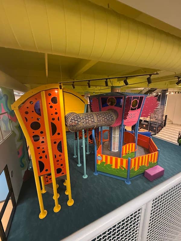 inspireU Children's Discovery Center - Image 1