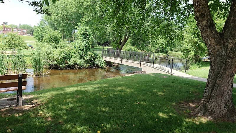 Bush Park - Leroy Entrance - Image 2