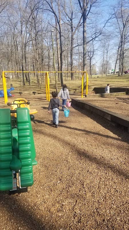 Shady Acres Park - Image 2