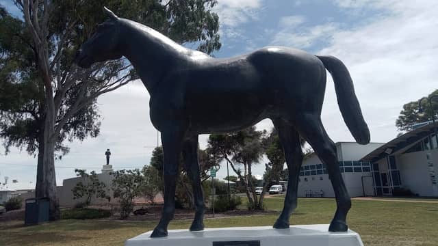 Bi Centennial Park - Image 1