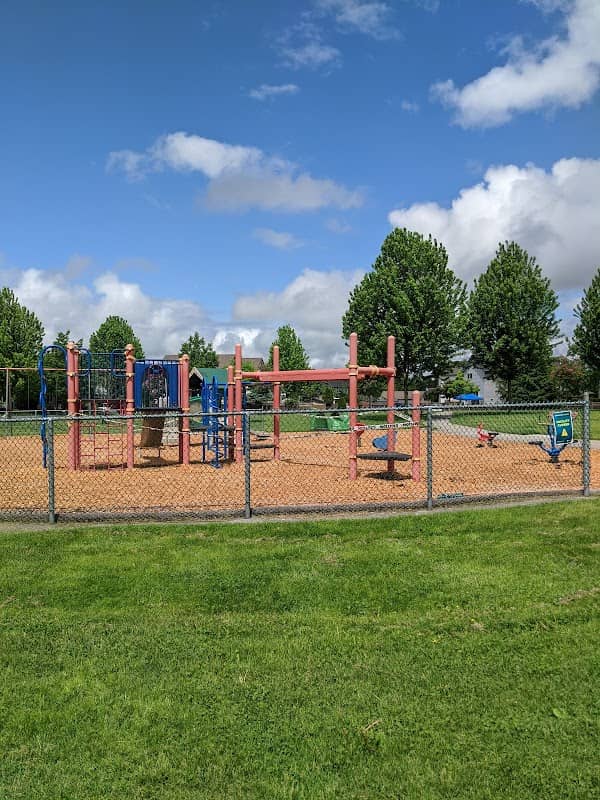 Hillcrest Park - Image 2