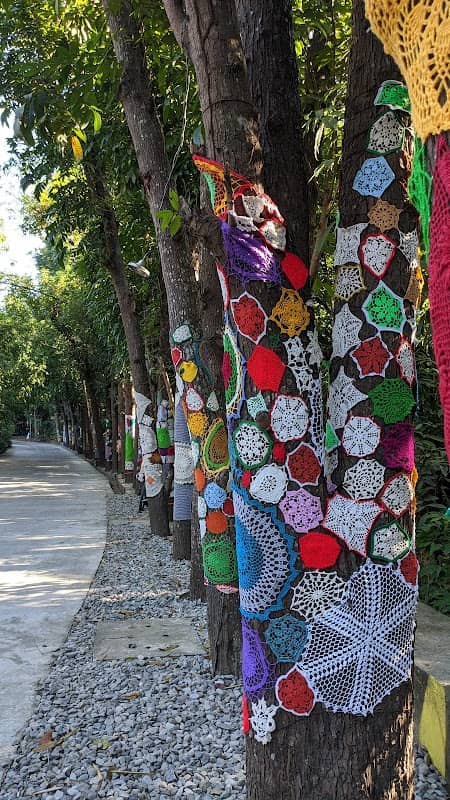 Crochet Mahogany Trees - Image 1