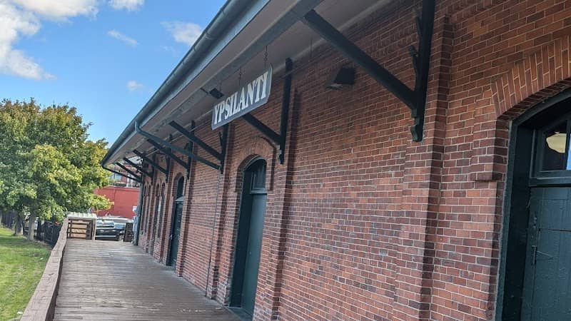 Old Ypsilanti railway station - Image 3