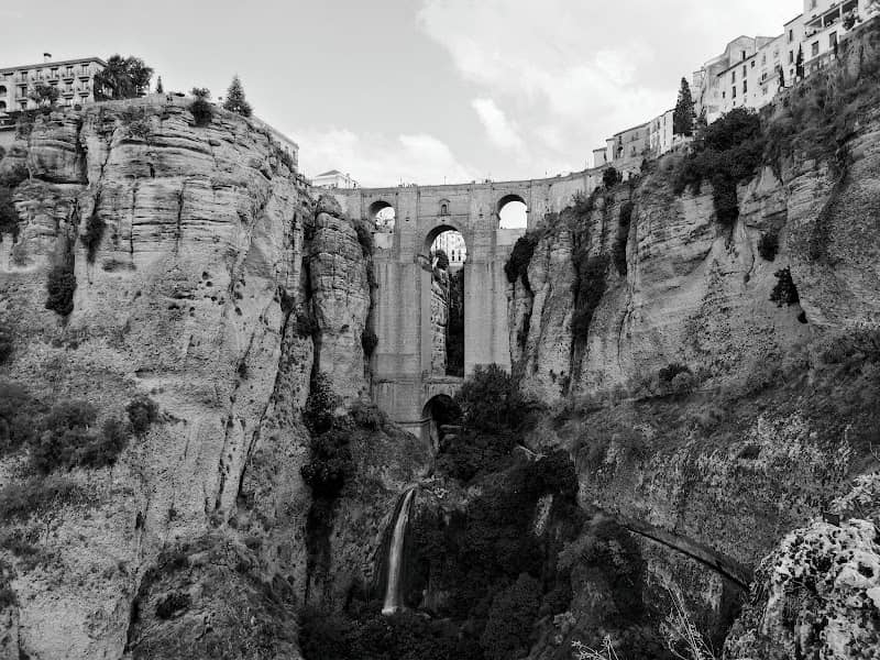 Puente Nuevo de Ronda viewpoint - Image 1