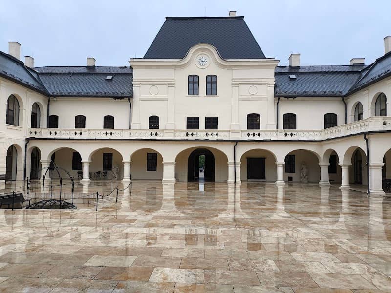 Humenský kaštieľ - Image 2