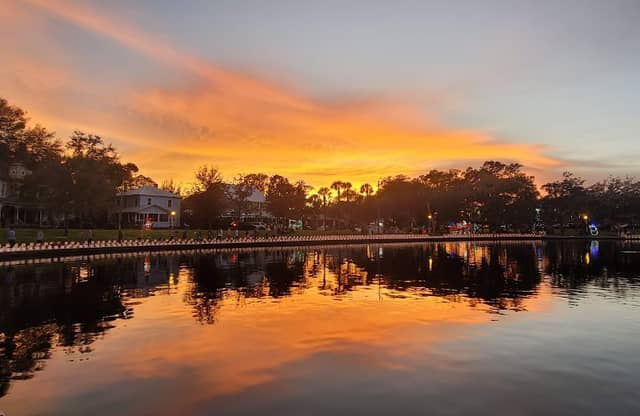 TARPON(Spring) Bayou crystal Lake - Image 1