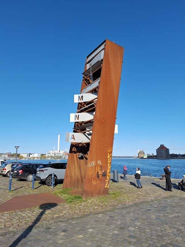 Flensburg kinetic sculpture - Image 2
