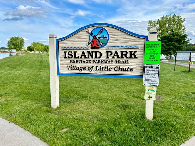 Island Park - Image 2