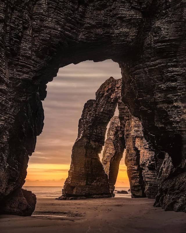 Playa de las Catedrales - Image 1
