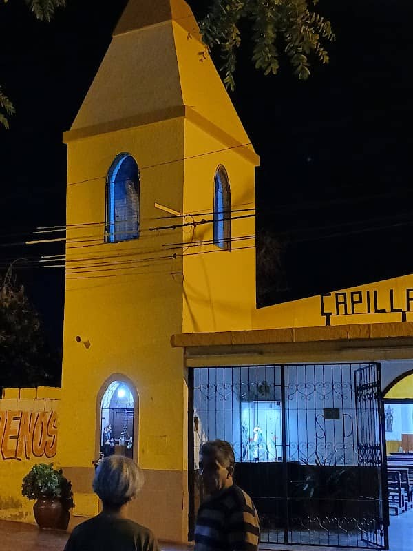 Plaza Santo Domingo - Image 1