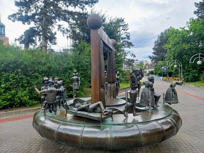 Datterich Fountain - Image 1