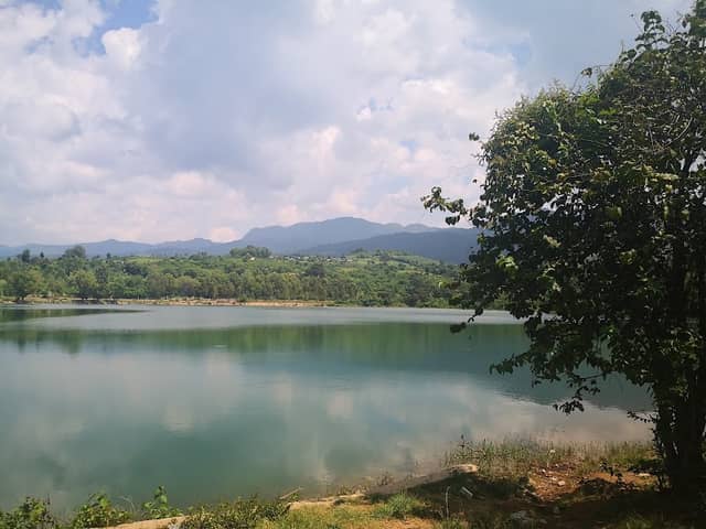 Swim point / lake view - Image 1