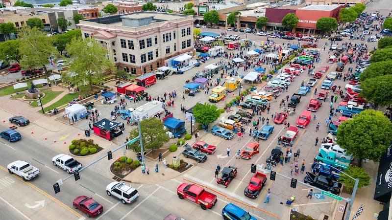 Altus Downtown Square - Image 2