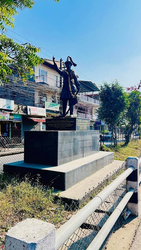 Prithivi Narayan Shah Statue - Image 1