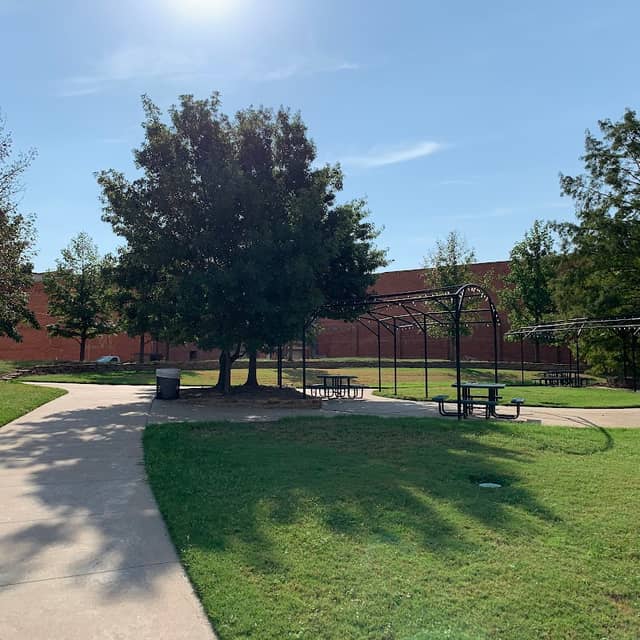 Park Central - Image 2