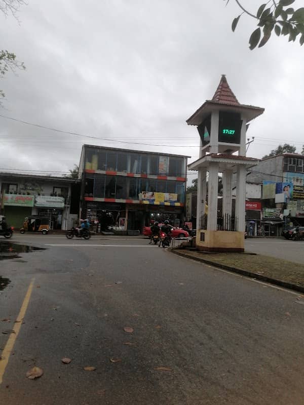Kumme Clock Tower - Image 1