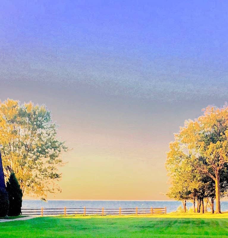 Vermilion-on-the-Lake - Image 1