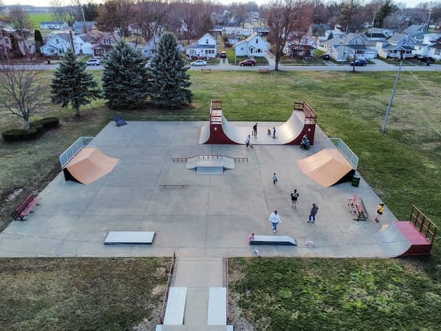 Veterans Park - Image 1