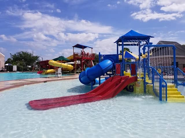 Diamond Bay Water Park - Image 3
