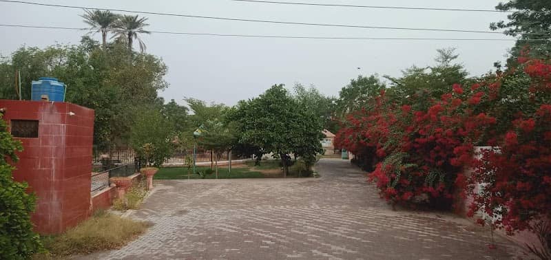 Sir Syed Park - Image 1