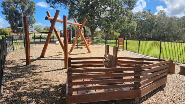 Tapper Park - Image 1