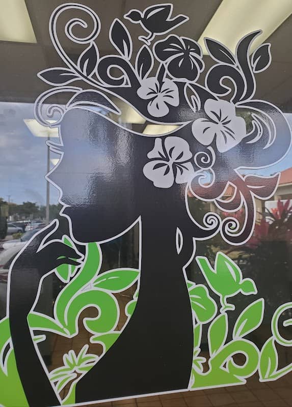 Main Attraction Beauty Salon, LLC - Image 3