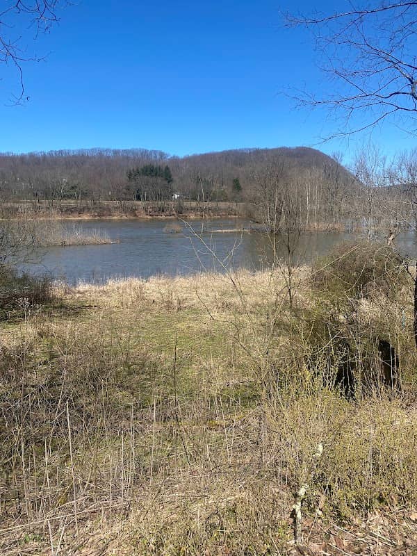 Samual Justus Trail Parking - Image 3