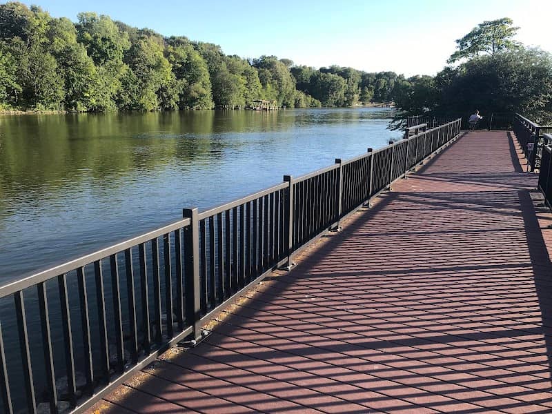 Lutz Park - Image 2
